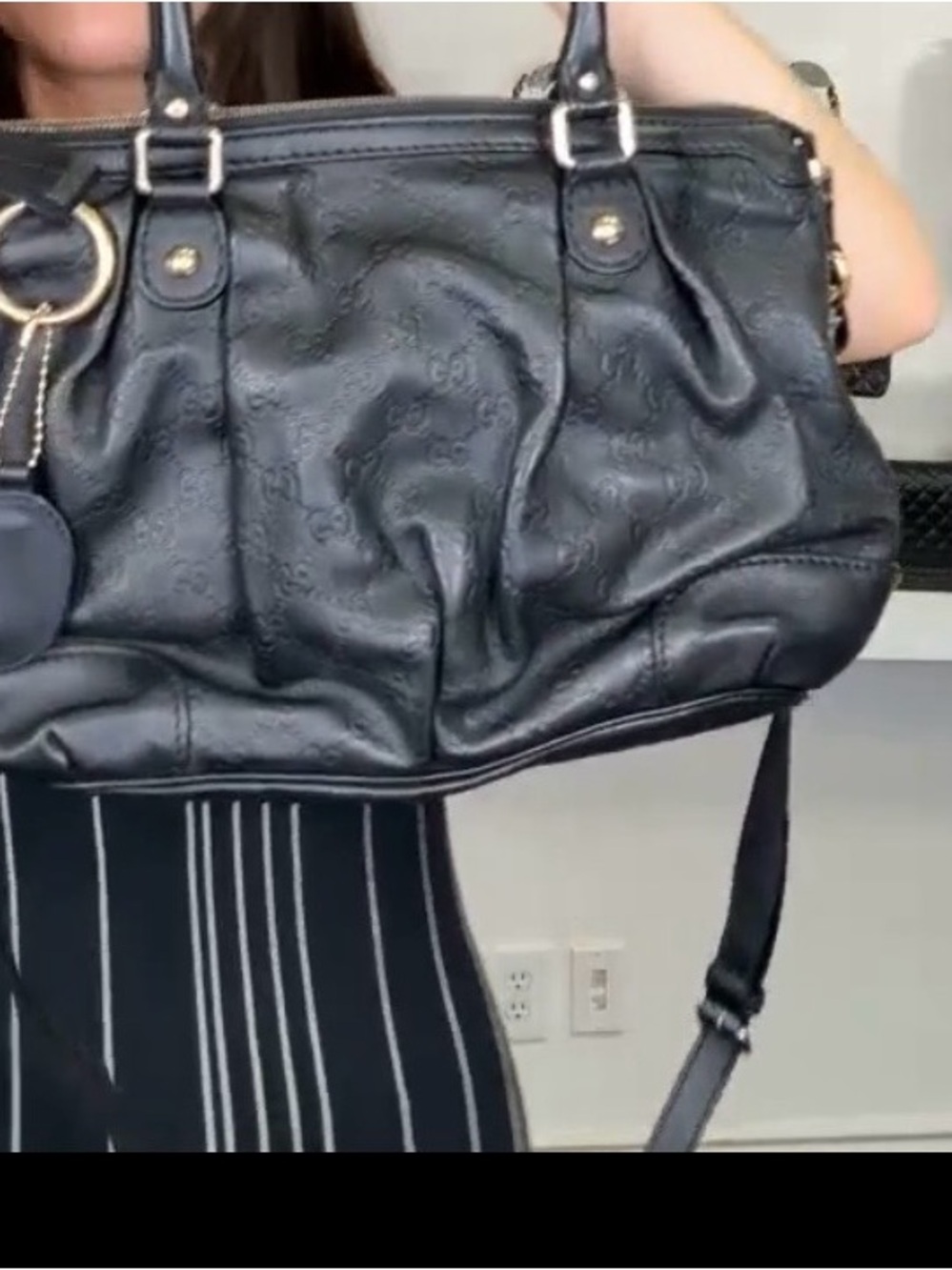 Gucci Sukey GUCCIMA bag 🖤 - Picture 9 of 13